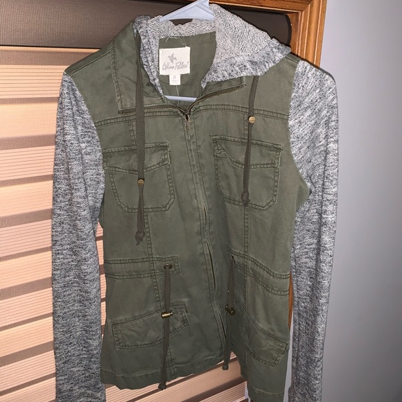 Jacket - Picture 2 of 5